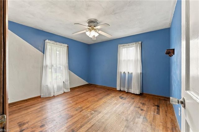 3004 Tyre Neck RD, Chesapeake, VA 23321