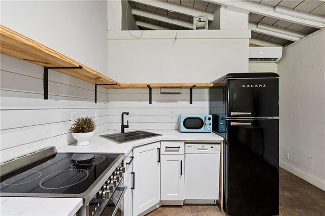61 Moury Avenue SE, Atlanta, GA 30315