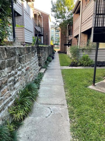 8545 Midpark Road 11, Dallas, TX 75240