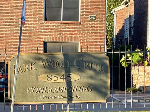 8545 Midpark Road 11, Dallas, TX 75240