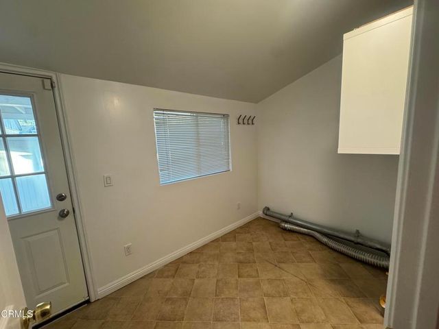 625 E Mountain Street, Pasadena, CA 91104