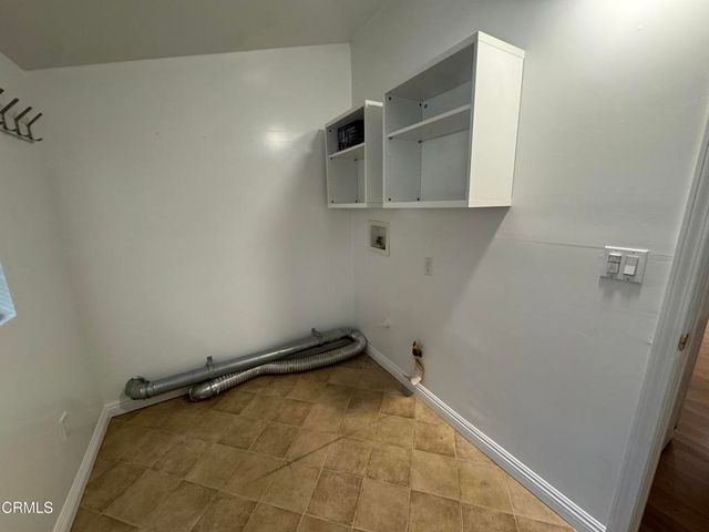 625 E Mountain Street, Pasadena, CA 91104