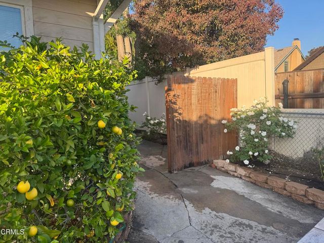 625 E Mountain Street, Pasadena, CA 91104