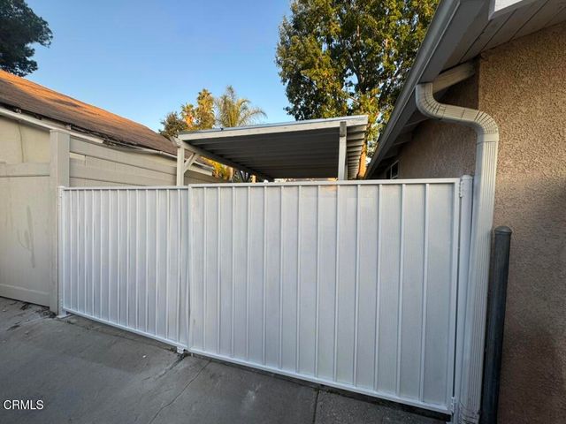 625 E Mountain Street, Pasadena, CA 91104