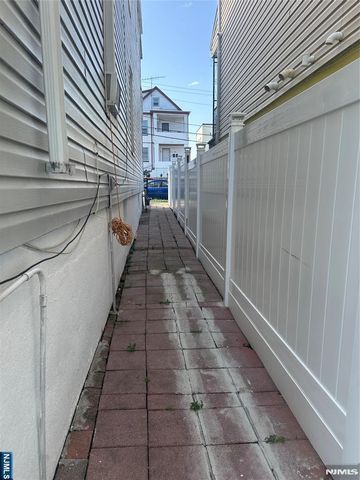 34 Hemlock Street, Paterson, NJ 07503