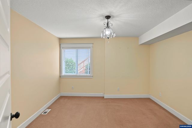 6150 Genesis St SE, Salem, OR 97306