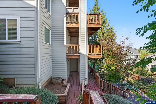 6150 Genesis St SE, Salem, OR 97306