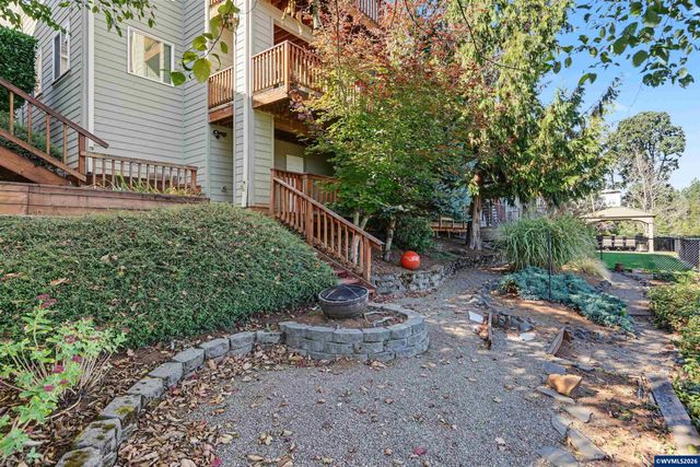 6150 Genesis St SE, Salem, OR 97306