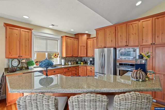 6150 Genesis St SE, Salem, OR 97306