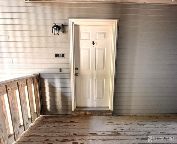 2315 Ravens Crest Drive, Plainsboro, NJ 08536