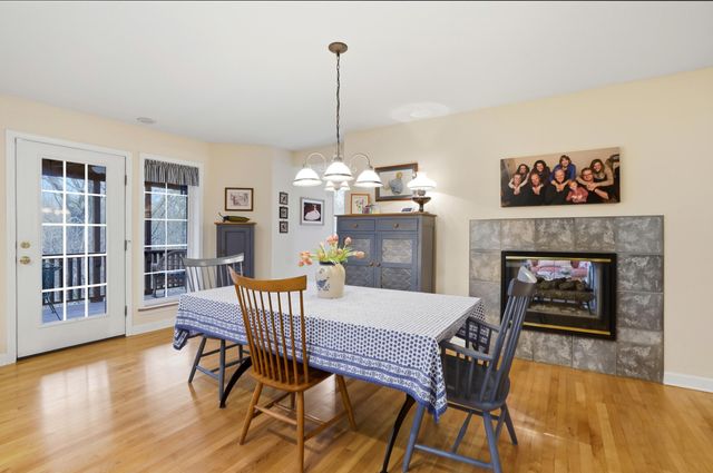 301 PARKWOOD CT, Columbia, MO 65203