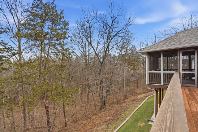 301 PARKWOOD CT, Columbia, MO 65203