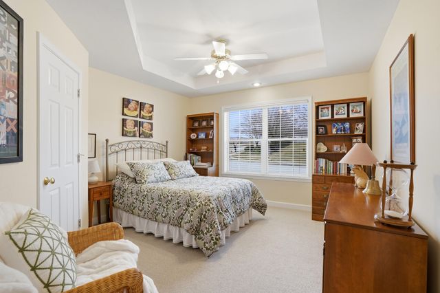 301 PARKWOOD CT, Columbia, MO 65203