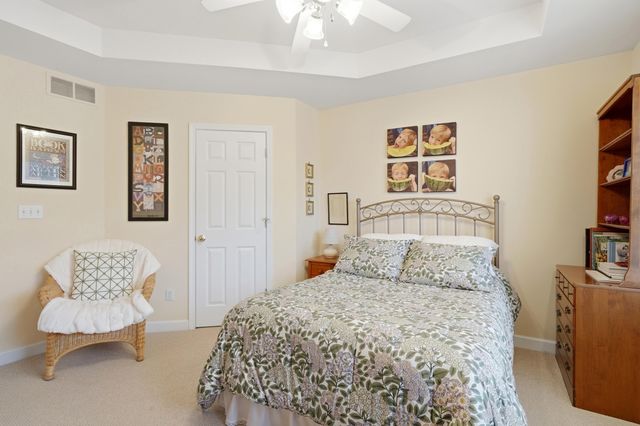 301 PARKWOOD CT, Columbia, MO 65203