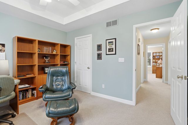 301 PARKWOOD CT, Columbia, MO 65203