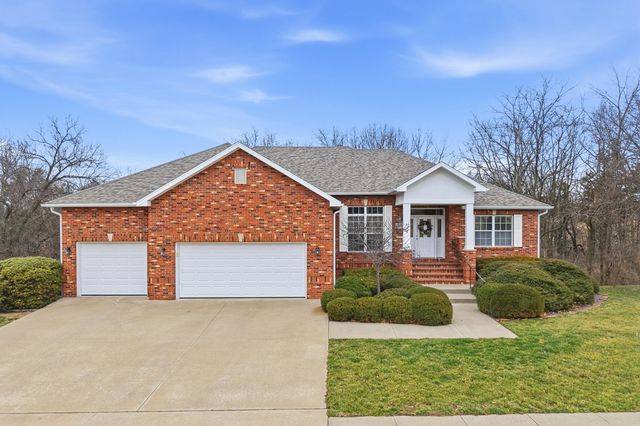 301 PARKWOOD CT, Columbia, MO 65203
