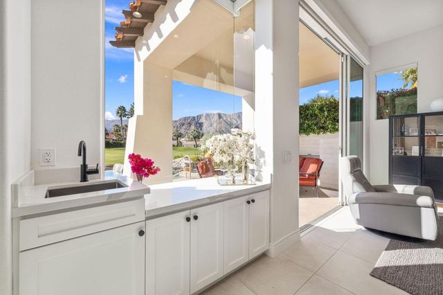 77825 Laredo Court, La Quinta, CA 92253