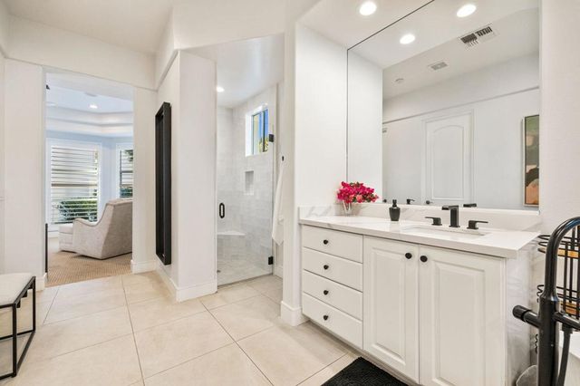 77825 Laredo Court, La Quinta, CA 92253