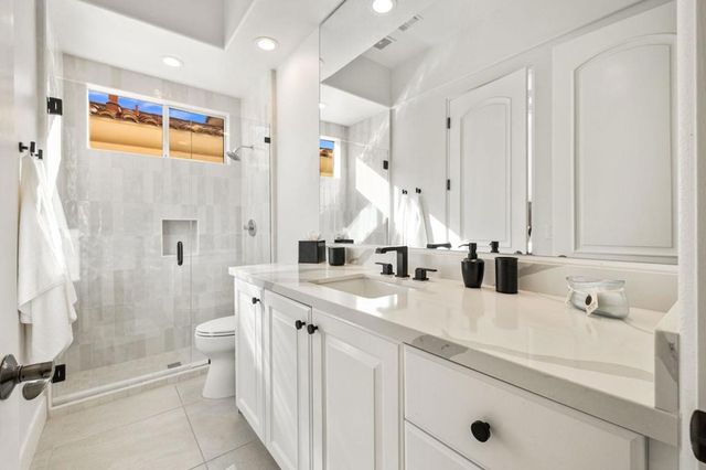 77825 Laredo Court, La Quinta, CA 92253