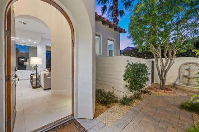 77825 Laredo Court, La Quinta, CA 92253