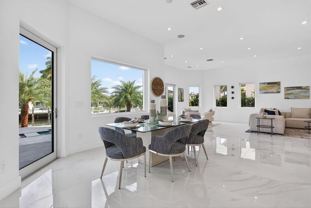 2641 NE 48th Street, Lighthouse Point, FL 33064