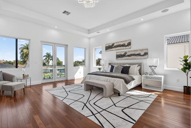 2641 NE 48th Street, Lighthouse Point, FL 33064