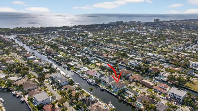 2641 NE 48th Street, Lighthouse Point, FL 33064