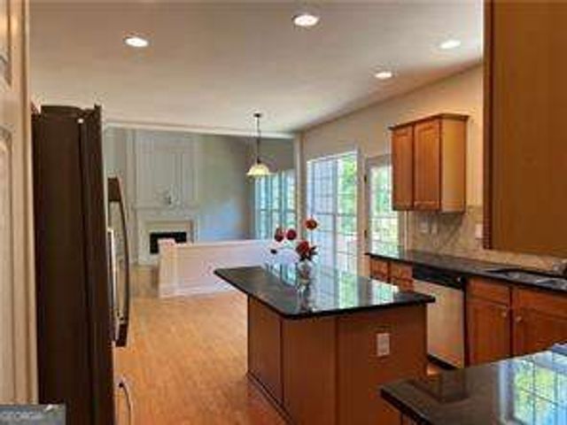 610 Cricklewood Drive, Suwanee, GA 30024