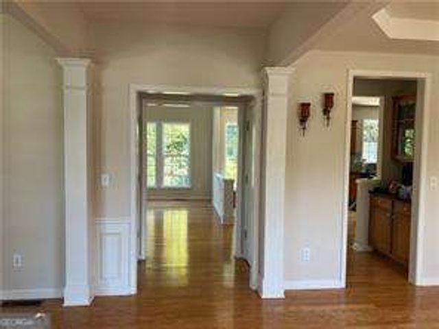 610 Cricklewood Drive, Suwanee, GA 30024