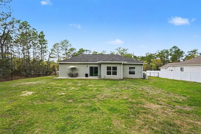 18020 MACASSAR ROAD, Weeki Wachee, FL 34614