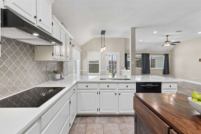 18 Heritage Woods Place, Allen, TX 75002