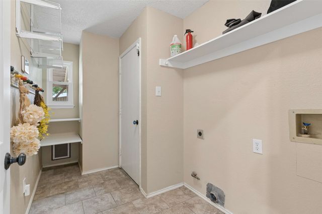 18 Heritage Woods Place, Allen, TX 75002
