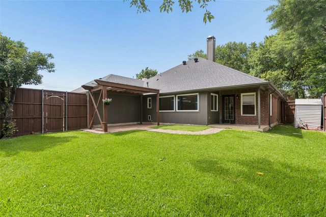18 Heritage Woods Place, Allen, TX 75002