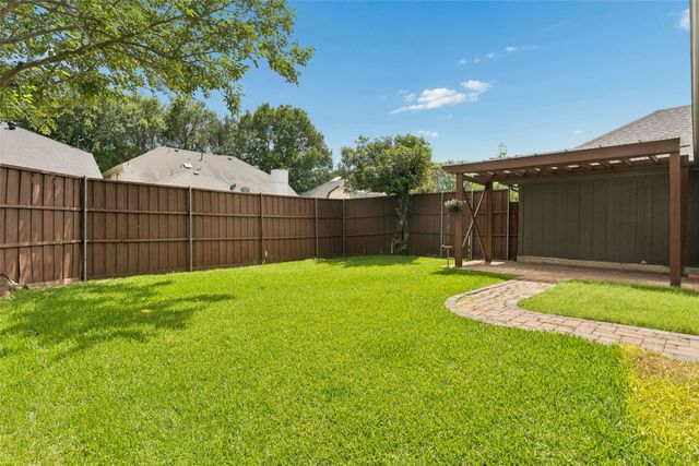 18 Heritage Woods Place, Allen, TX 75002