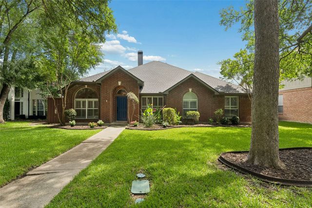 18 Heritage Woods Place, Allen, TX 75002