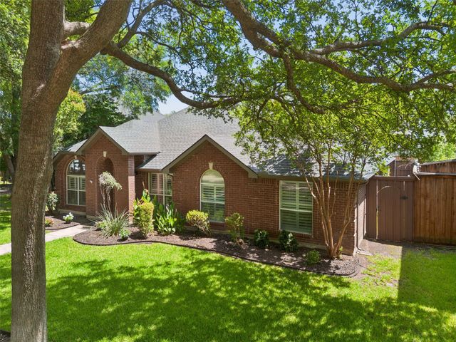 18 Heritage Woods Place, Allen, TX 75002