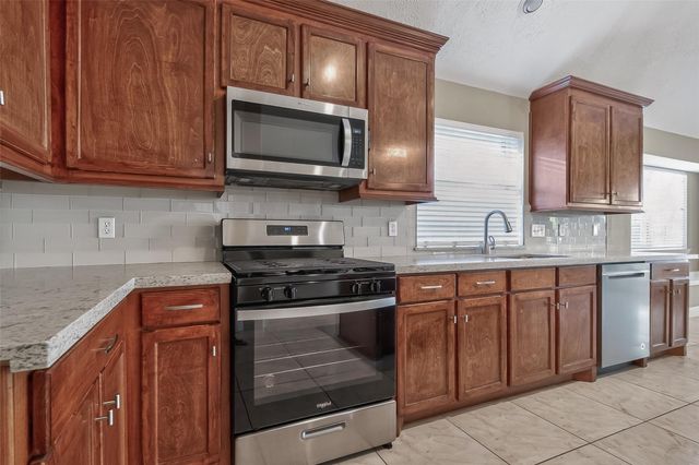 20126 Black Canyon Drive, Katy, TX 77450