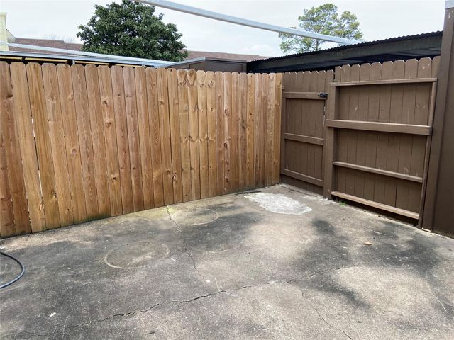 4211 Benard Court, Pasadena, TX 77503