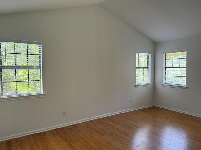 7930 El Dorado DR, Austin, TX 78737