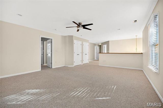 811 Wheaton Way, Creve Coeur, MO 63141