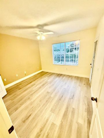 1602 Belmont Place, Boynton Beach, FL 33436