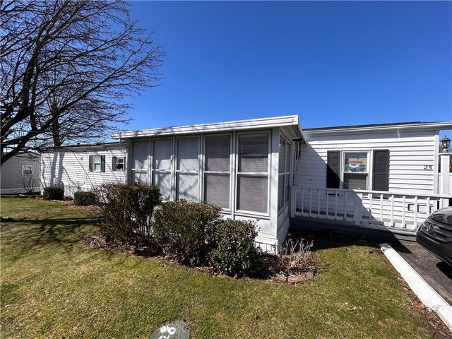 25 K and L LANE, City Of But Nw, PA 16001