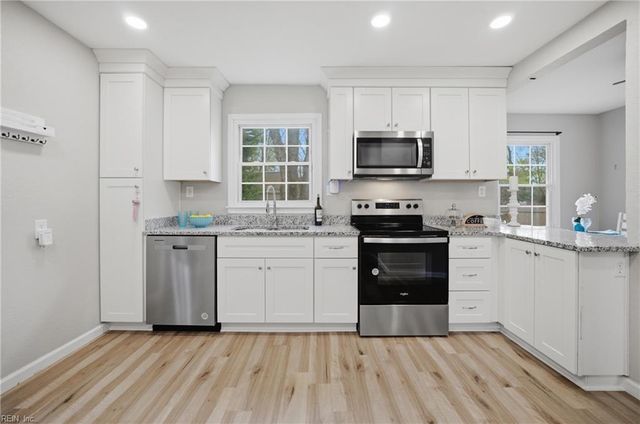 27 Afton PW, Portsmouth, VA 23702