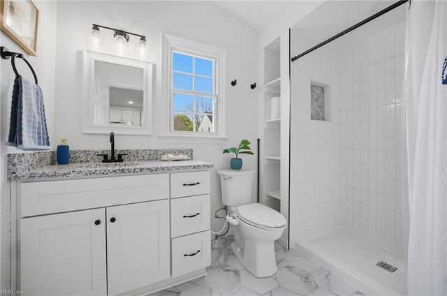 27 Afton PW, Portsmouth, VA 23702