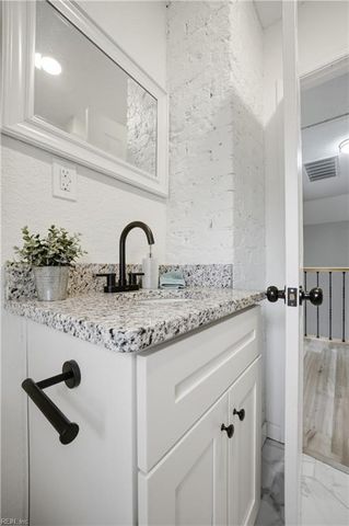 27 Afton PW, Portsmouth, VA 23702