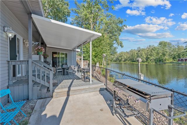 482 County Route 12, Schroeppel, NY 13132