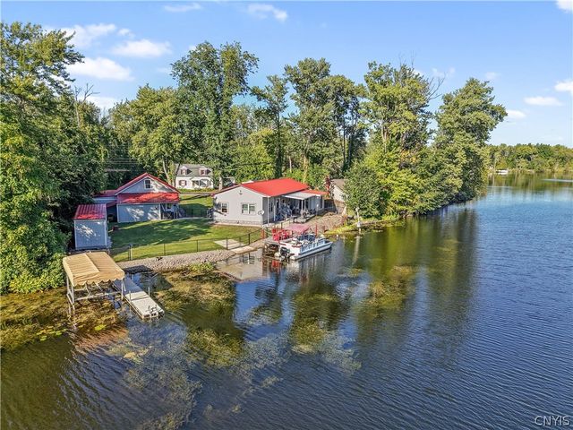 482 County Route 12, Schroeppel, NY 13132