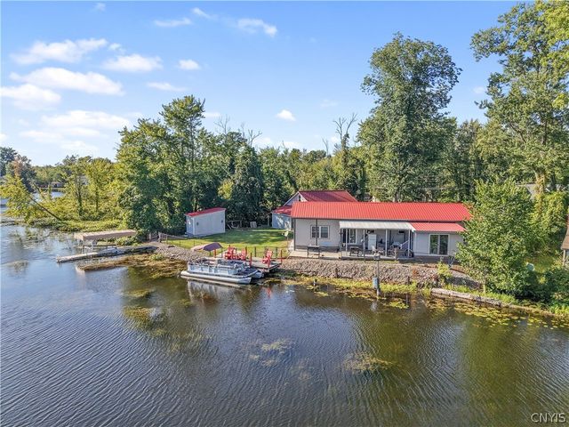 482 County Route 12, Schroeppel, NY 13132