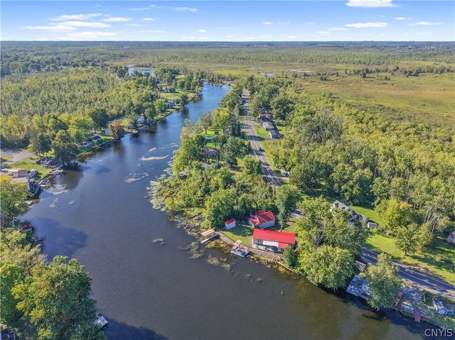 482 County Route 12, Schroeppel, NY 13132