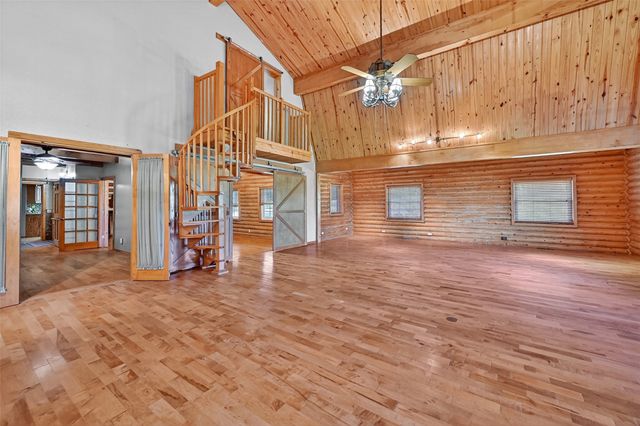 570 Roy Ayres Road, Bells, TX 75414